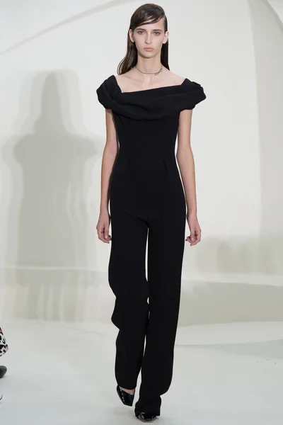 Look 44